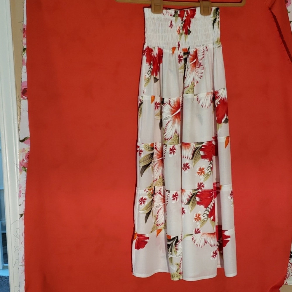 Skirt or halter dress 0017